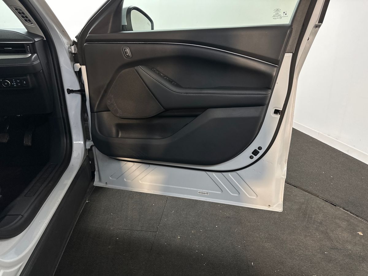 Used Ford Mustang Mach-E 2023 for sale - 77848006: Photo 35