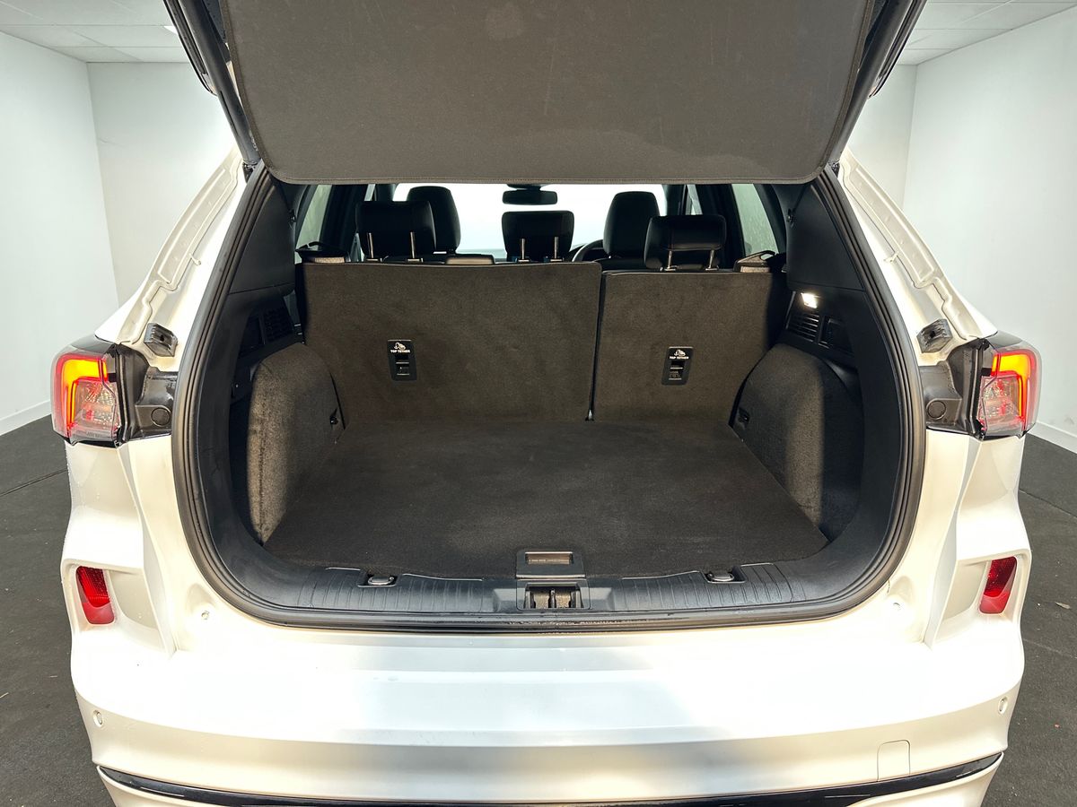 Used Ford Kuga 2024 for sale - 77526064: Photo 34