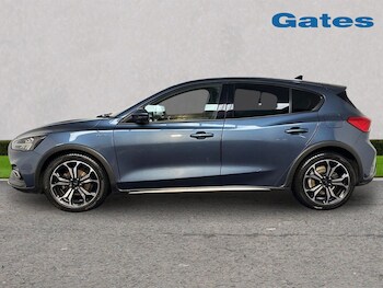 Used Ford Focus 2021 for sale - 77293405: Photo