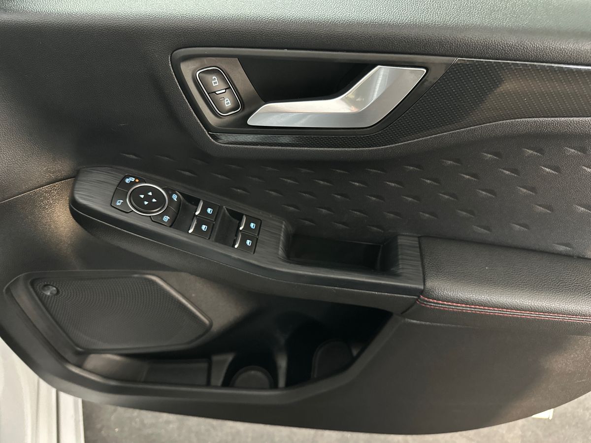 Used Ford Kuga 2020 for sale - 77653080: Photo 30