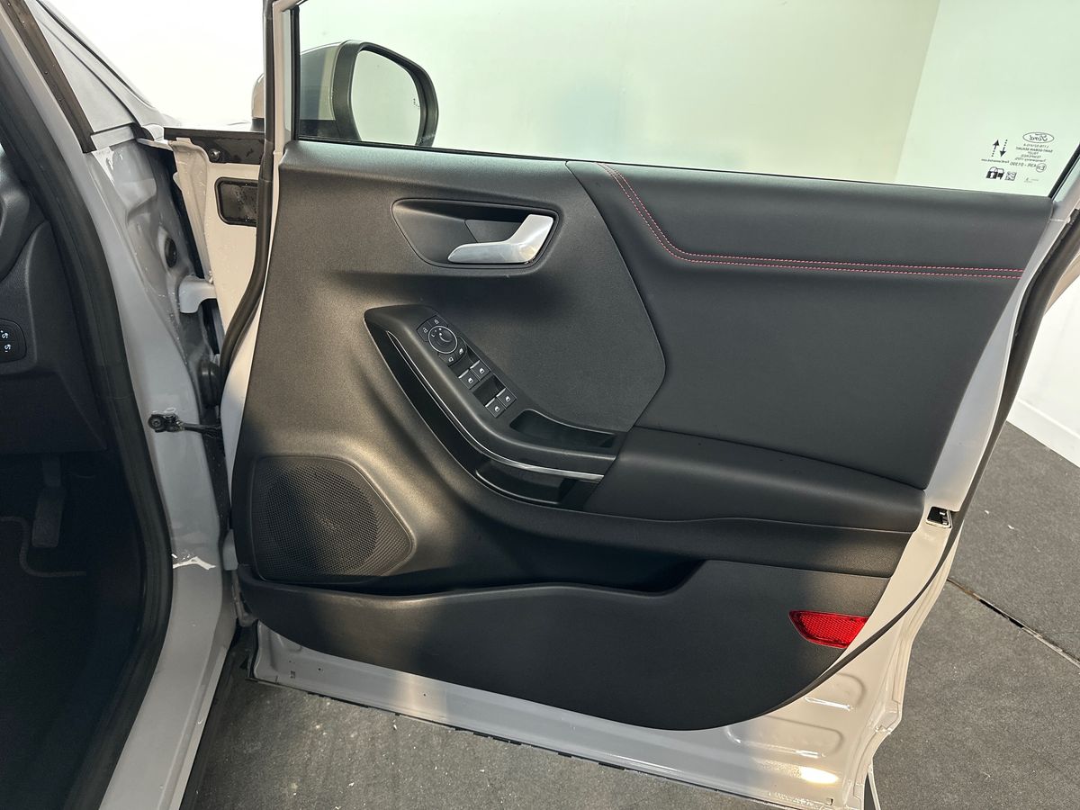 Used Ford Puma 2023 for sale - 76966565: Photo 35