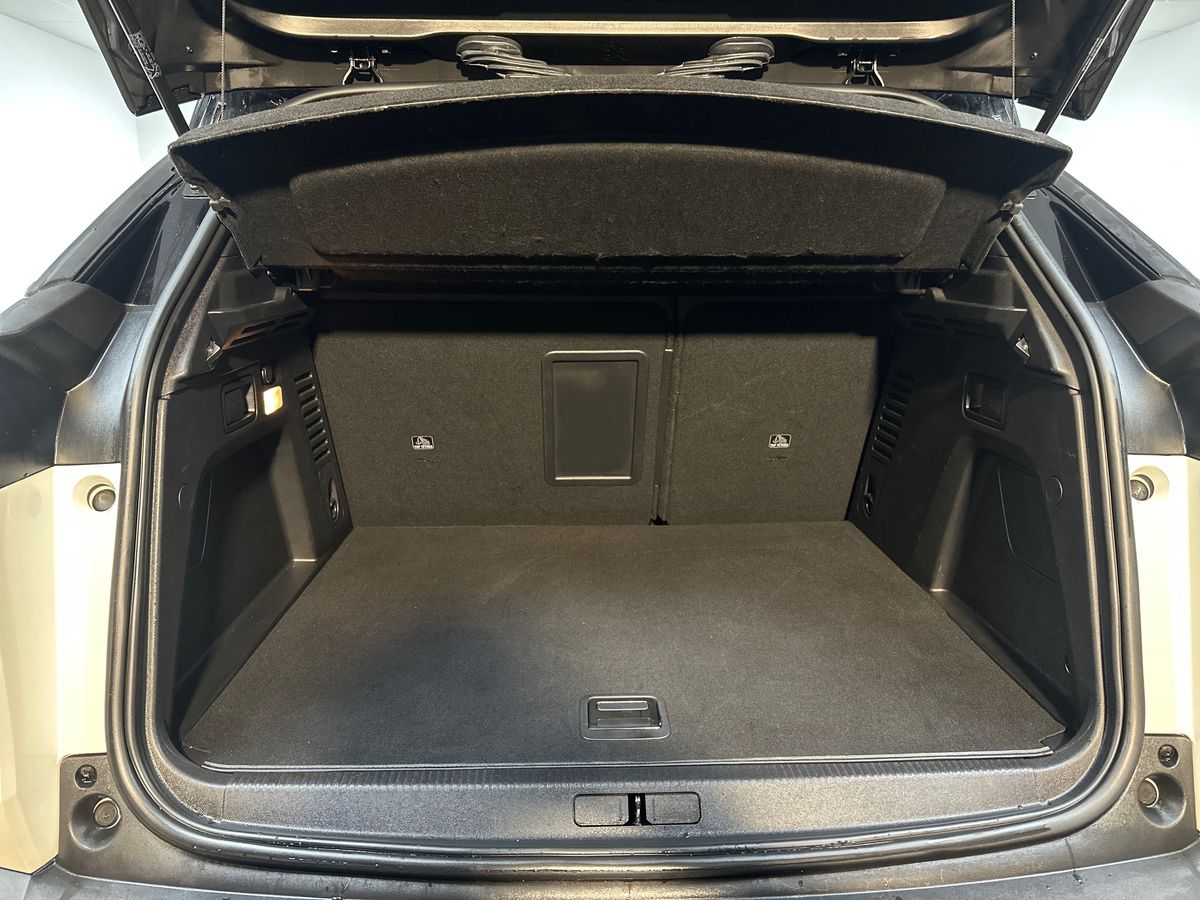 Used Peugeot 3008 2023 for sale - 76960197: Photo 34