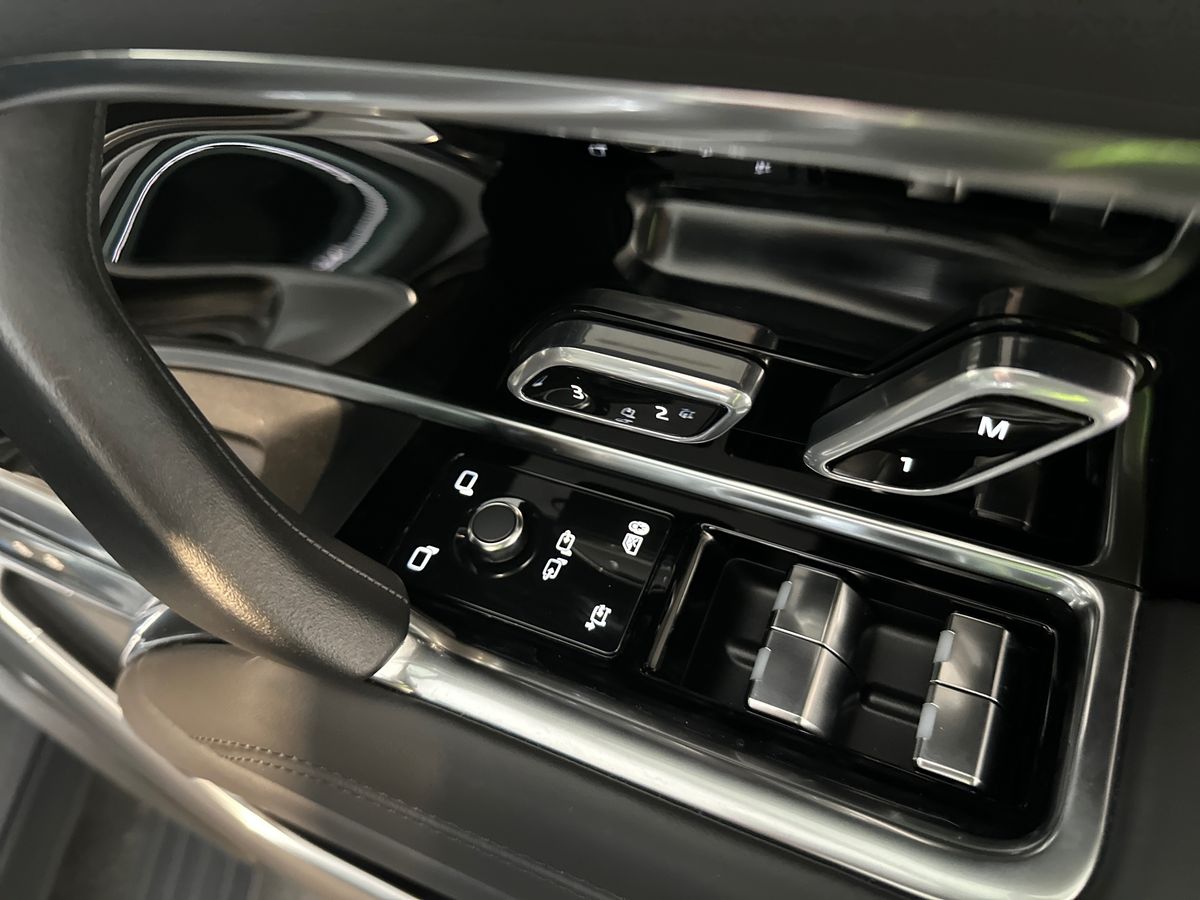 Used Land Rover Range Rover 2025 for sale - 77170506: Photo 25