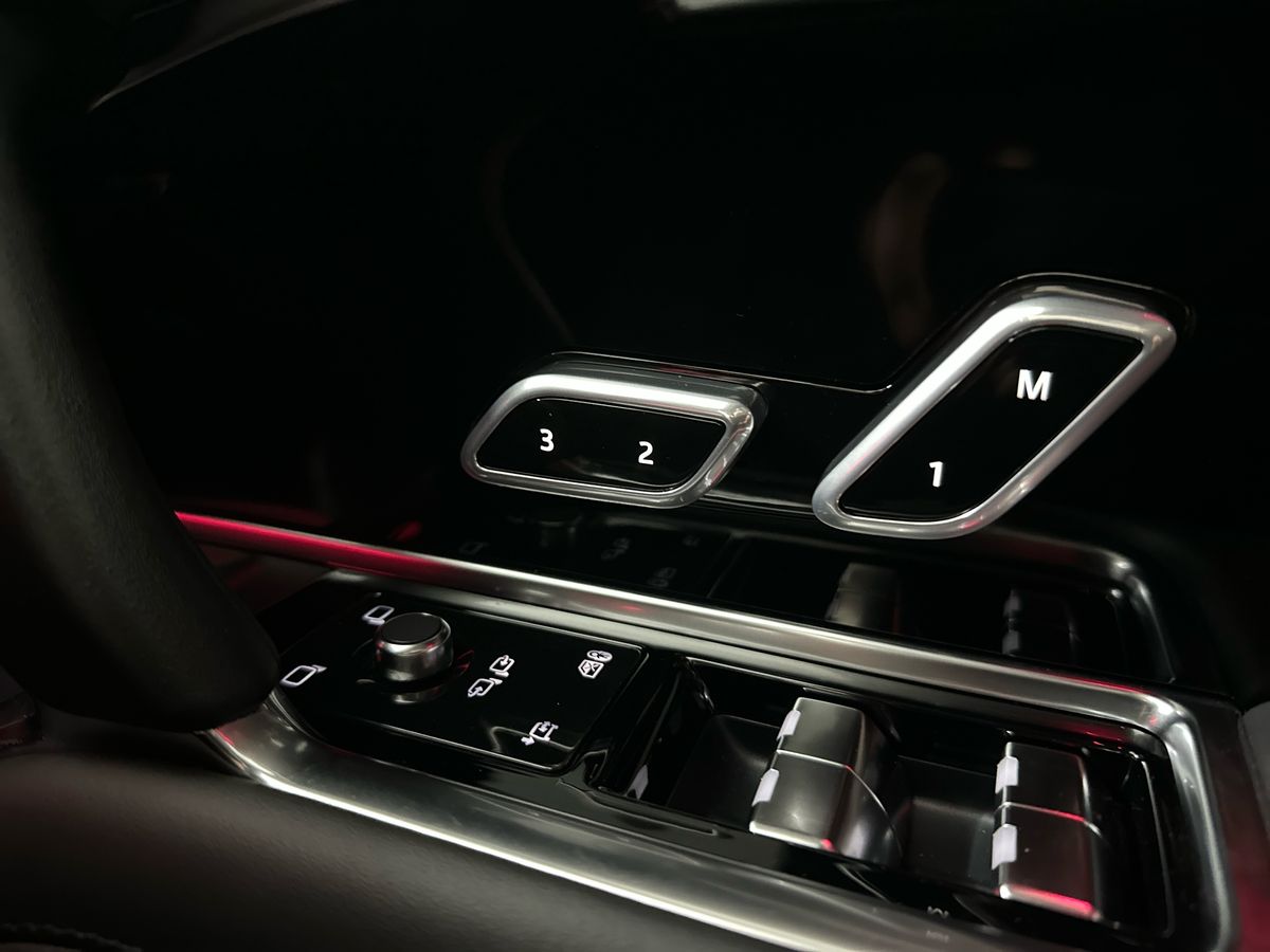 Used Land Rover Range Rover 2025 for sale - 77170506: Photo 30