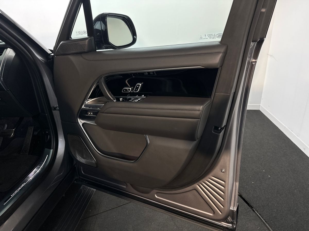 Used Land Rover Range Rover 2025 for sale - 77170506: Photo 35