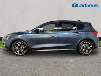 Used Ford Focus 2021 for sale - 77178175: Photo