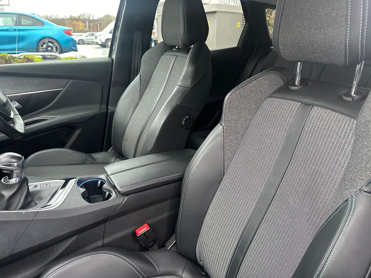 Used Peugeot 3008 2022 for sale - 76960220: Photo 12