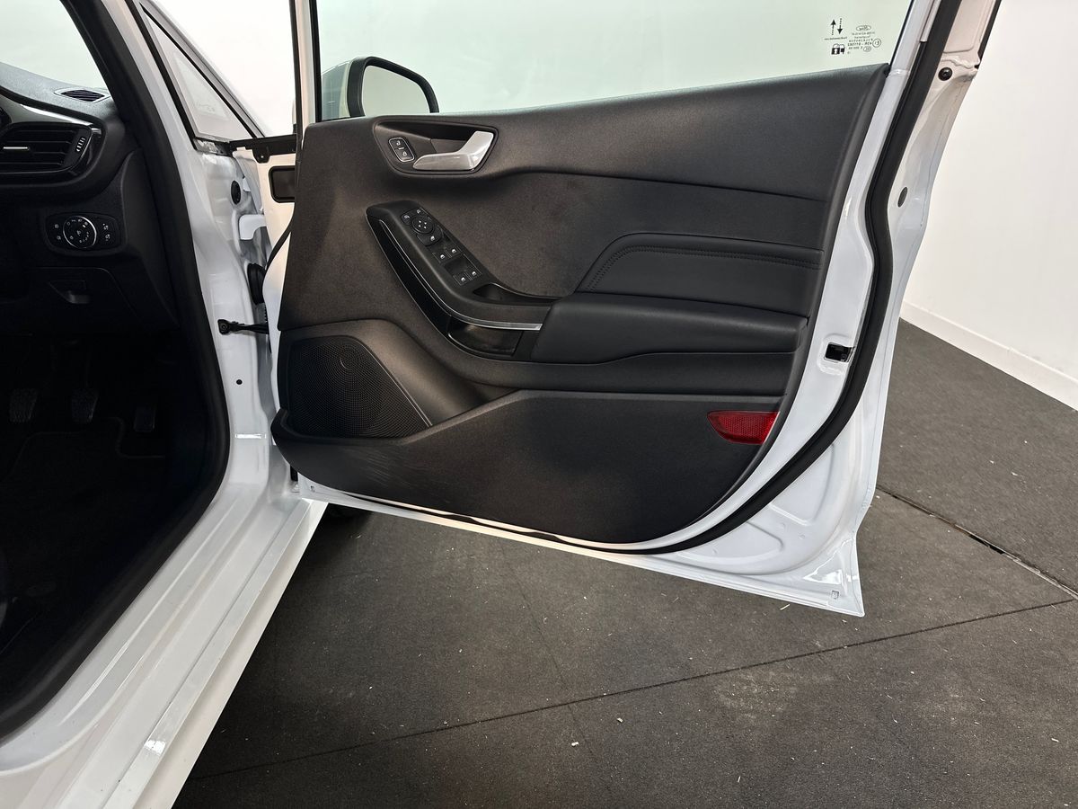 Used Ford Fiesta 2023 for sale - 76172378: Photo 35