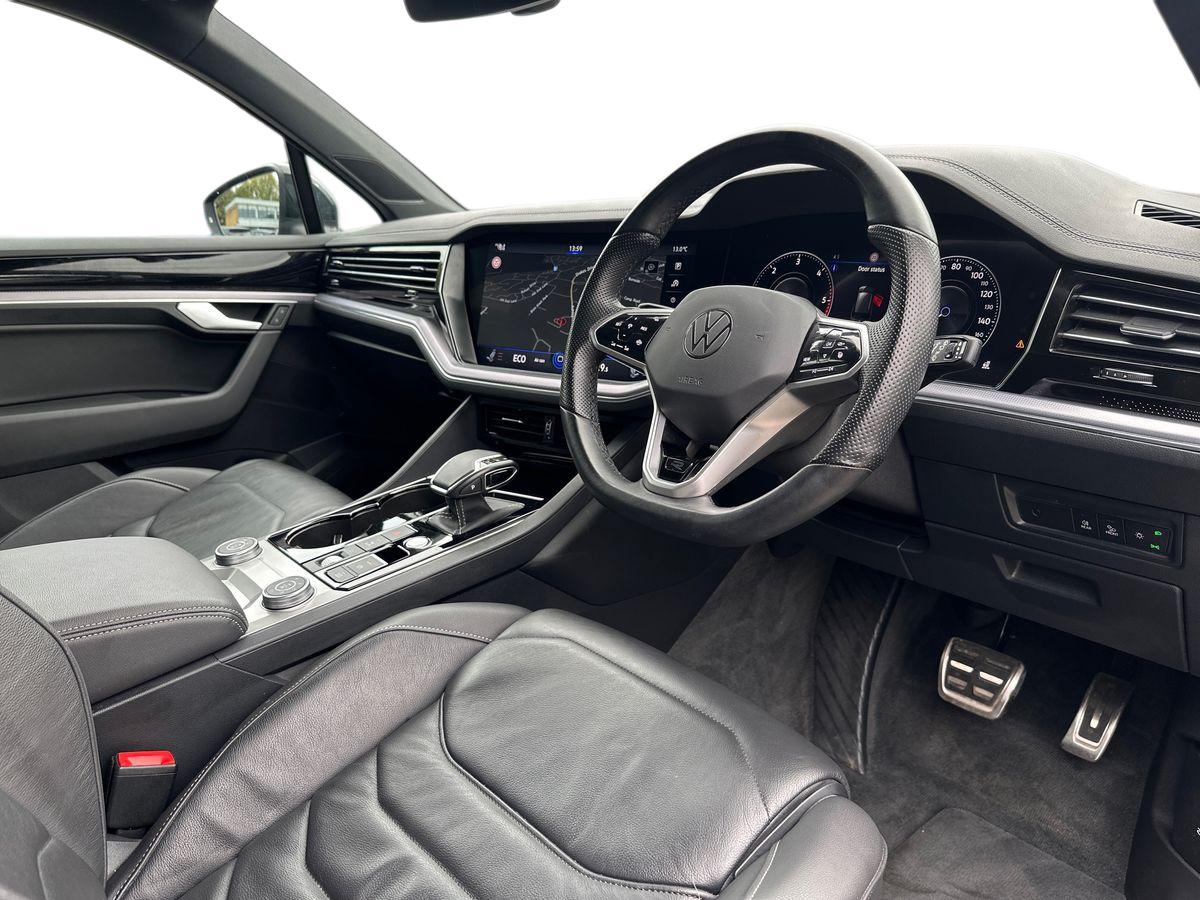 Used Volkswagen Touareg 2023 for sale - 76458879: Photo 10