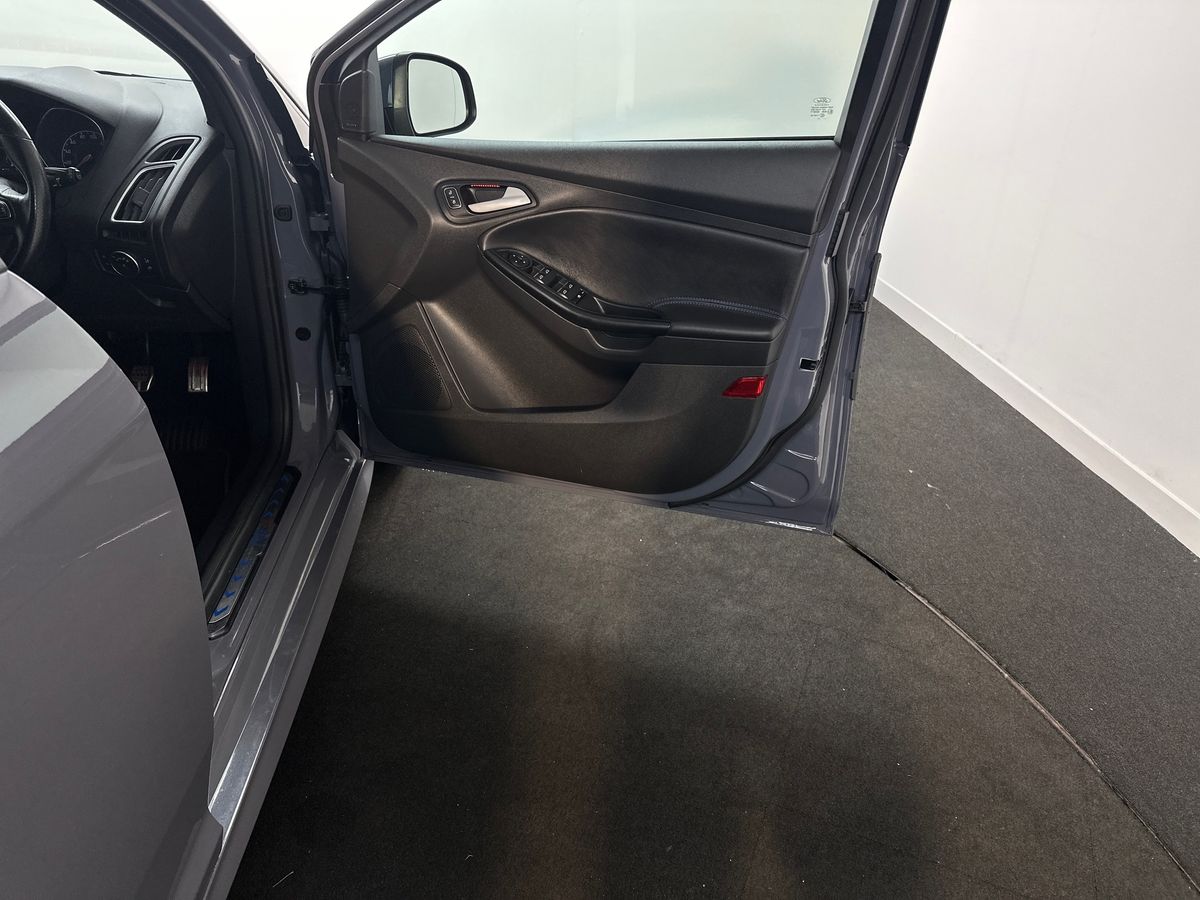 Vehicle 35