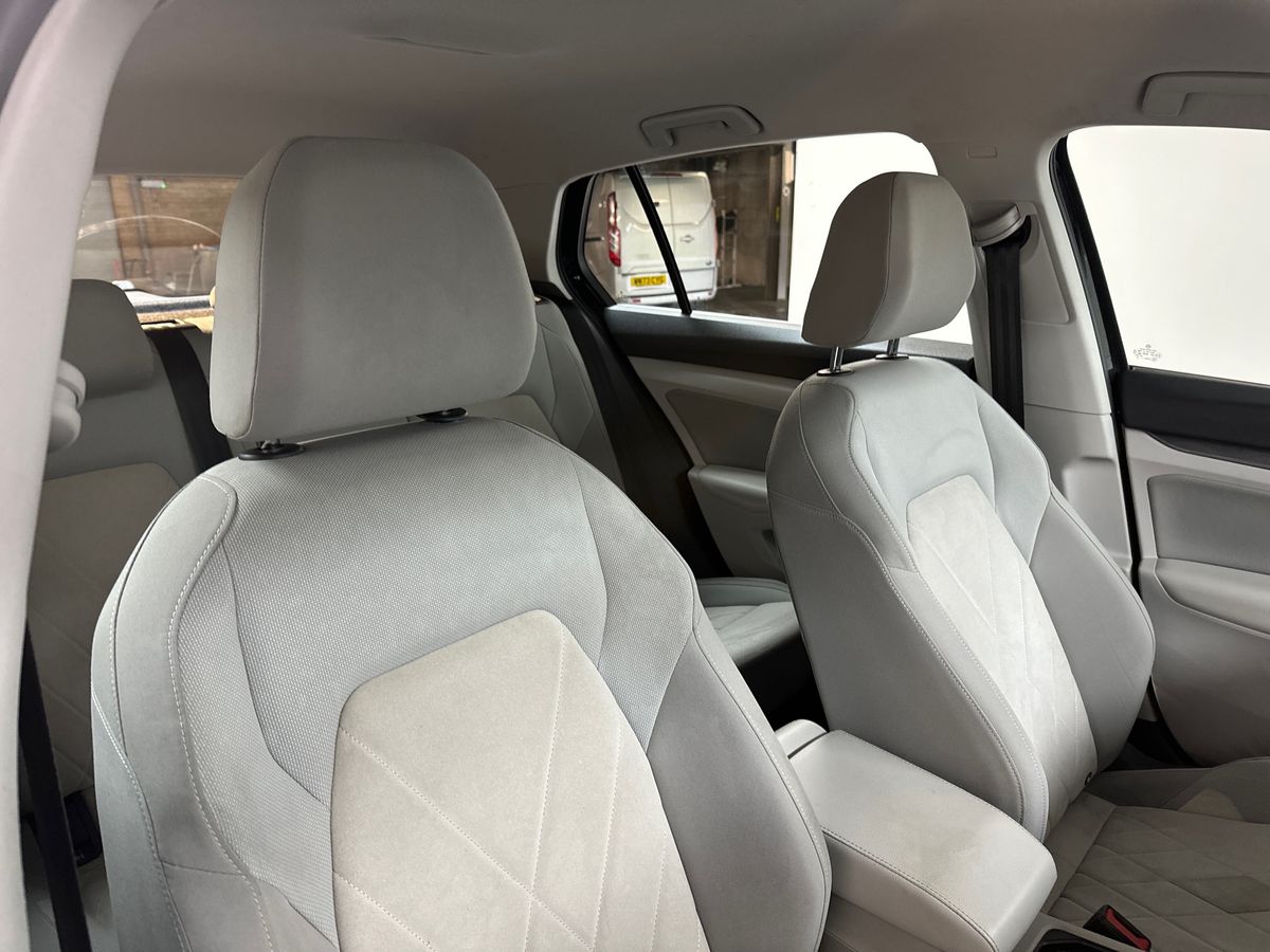 Used Volkswagen Golf 2020 for sale - 76841892: Photo 12