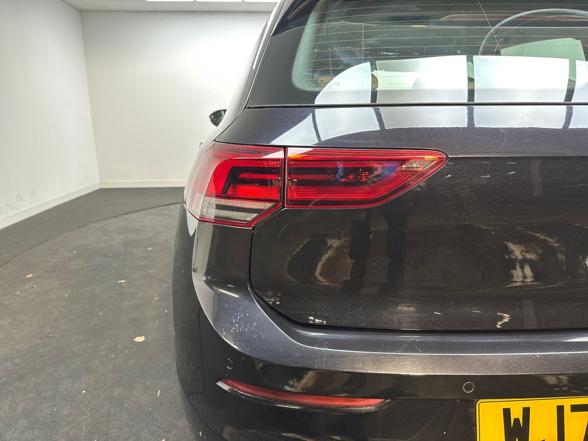 Used Volkswagen Golf 2020 for sale - 76841892: Photo 33