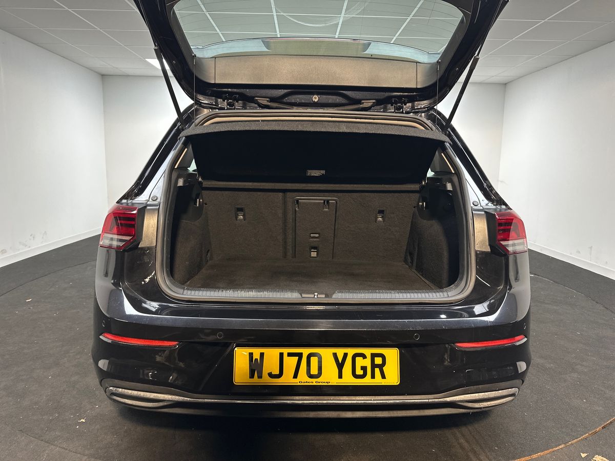 Used Volkswagen Golf 2020 for sale - 76841892: Photo 34