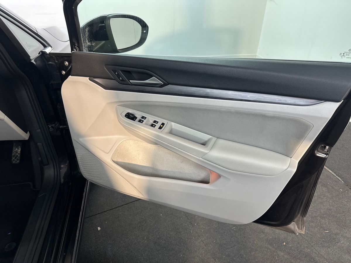 Used Volkswagen Golf 2020 for sale - 76841892: Photo 35