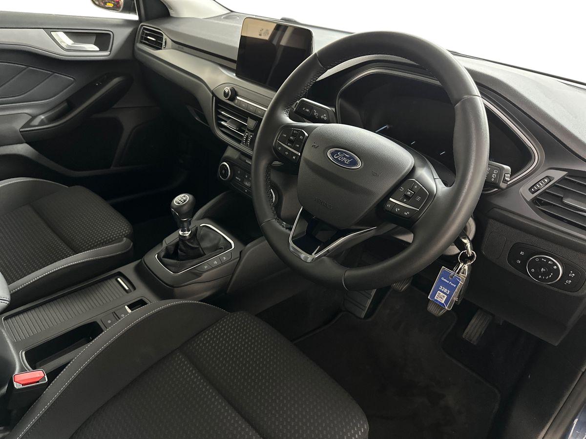 Used Ford Focus 2022 for sale - 76609633: Photo 10