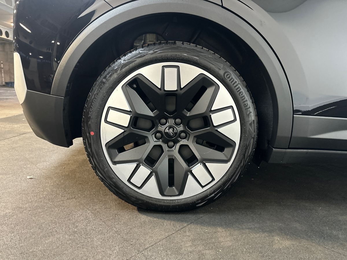 Used Ford Explorer 2025 for sale - 78055330: Photo 9