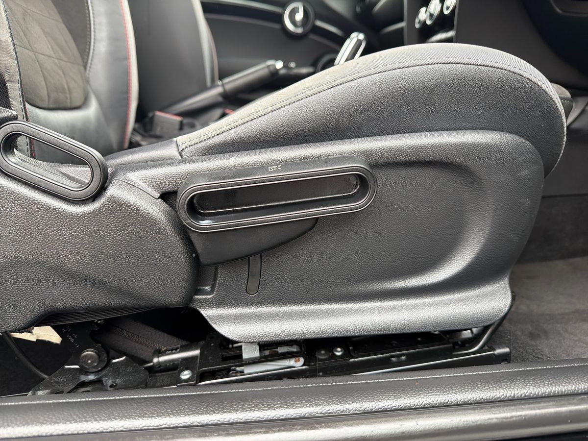 Used MINI Hatch 2024 for sale - 77519093: Photo 30