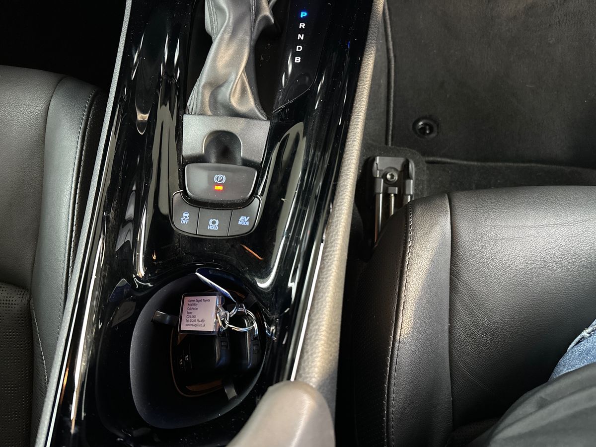 Used Toyota C-HR 2020 for sale - 78049749: Photo 28