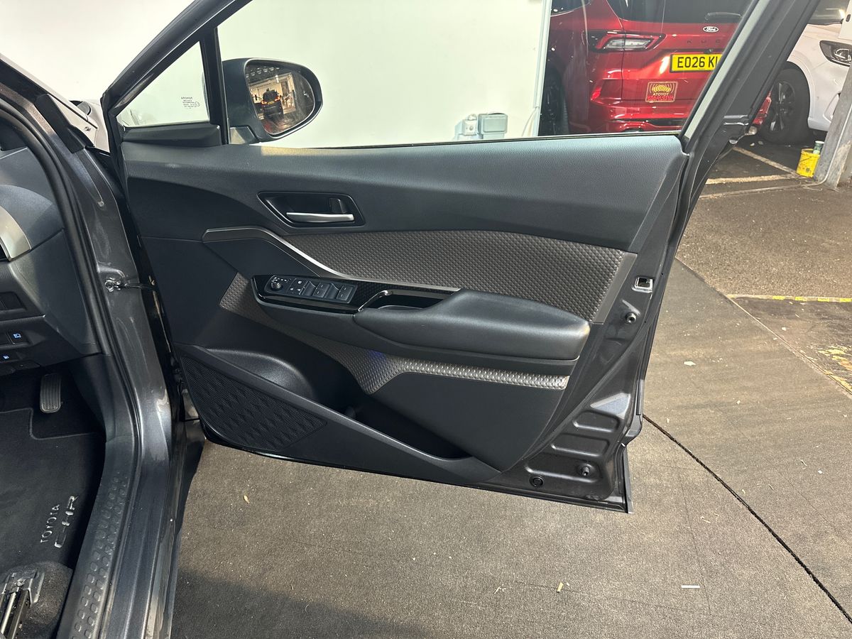 Used Toyota C-HR 2020 for sale - 78049749: Photo 35