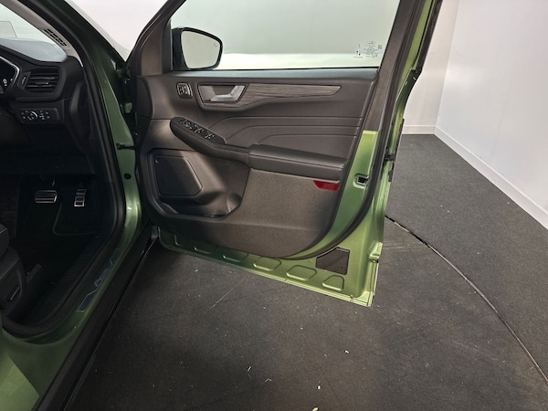 Used Ford Kuga 2025 for sale - 76203890: Photo 35