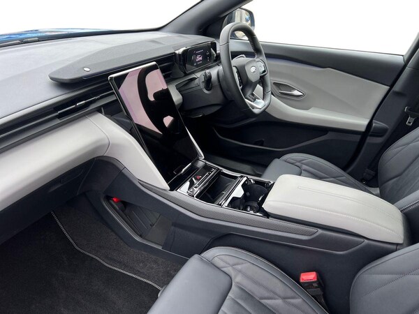 Used Ford Explorer 2025 for sale - 75641211: Photo 11
