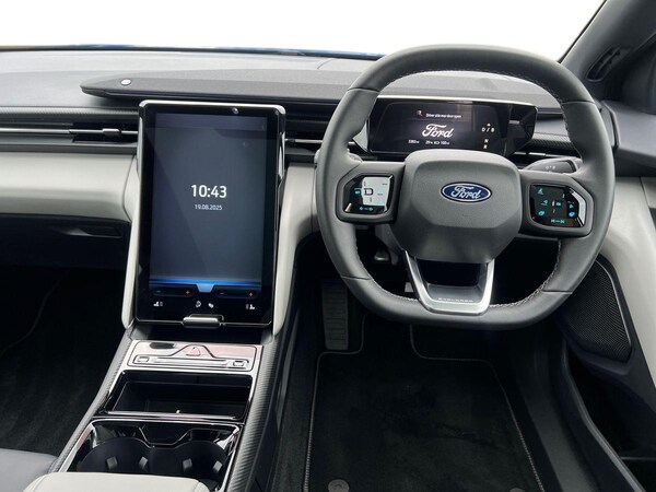 Used Ford Explorer 2025 for sale - 75641211: Photo 16