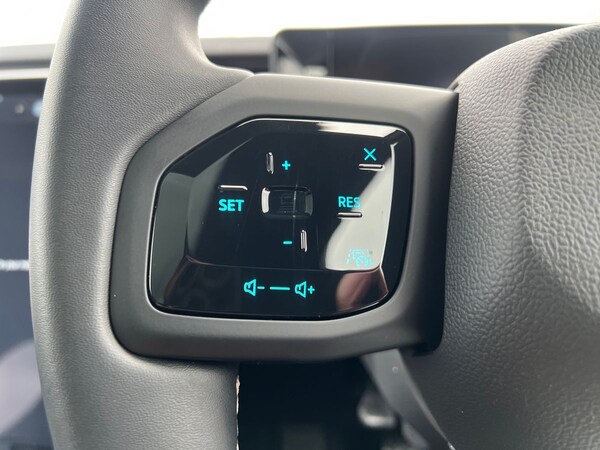 Used Ford Explorer 2025 for sale - 75641211: Photo 26