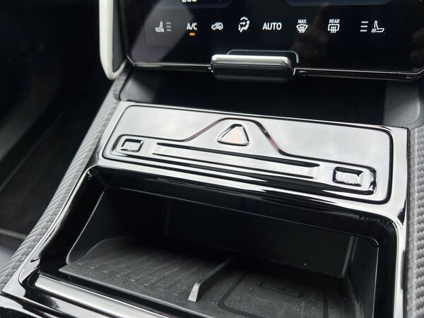 Used Ford Explorer 2025 for sale - 75641211: Photo 28
