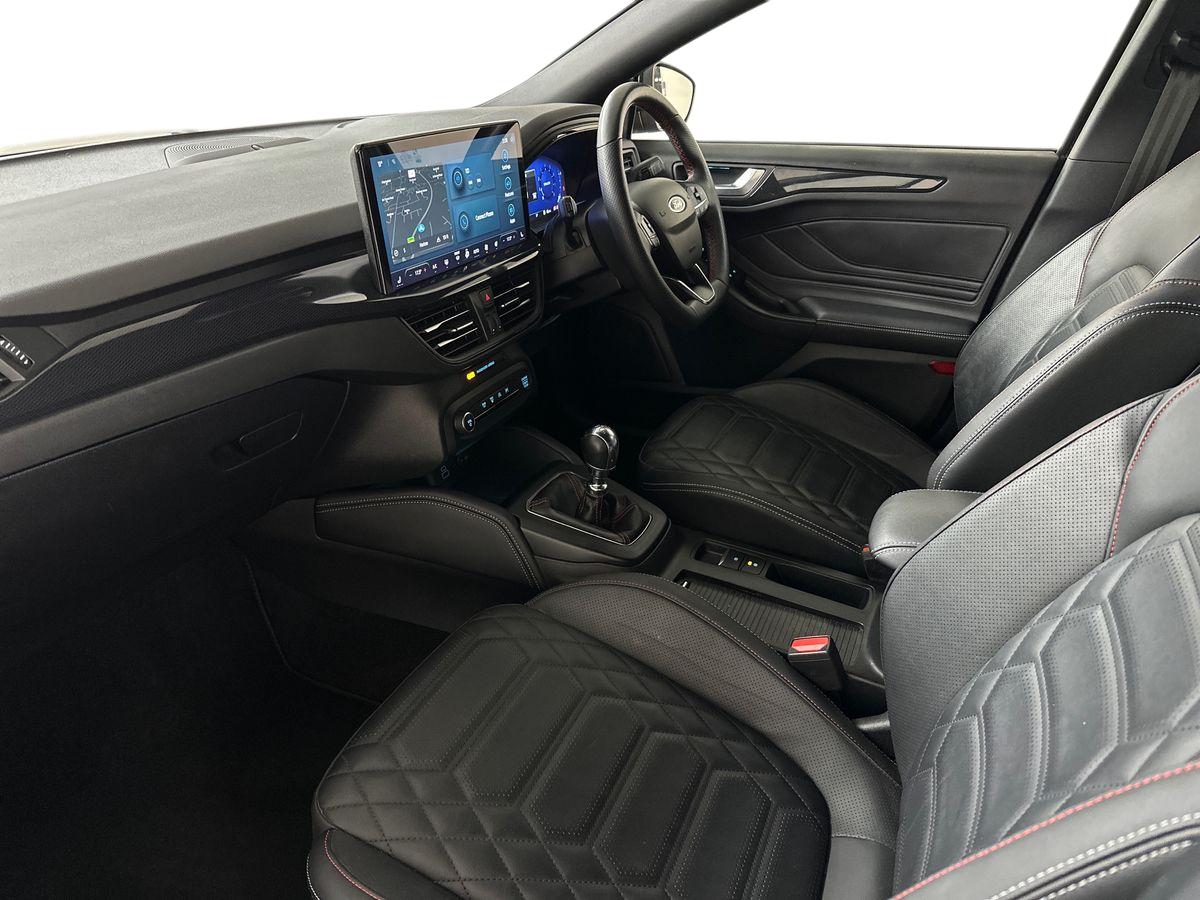 Used Ford Focus 2022 for sale - 77762684: Photo 11