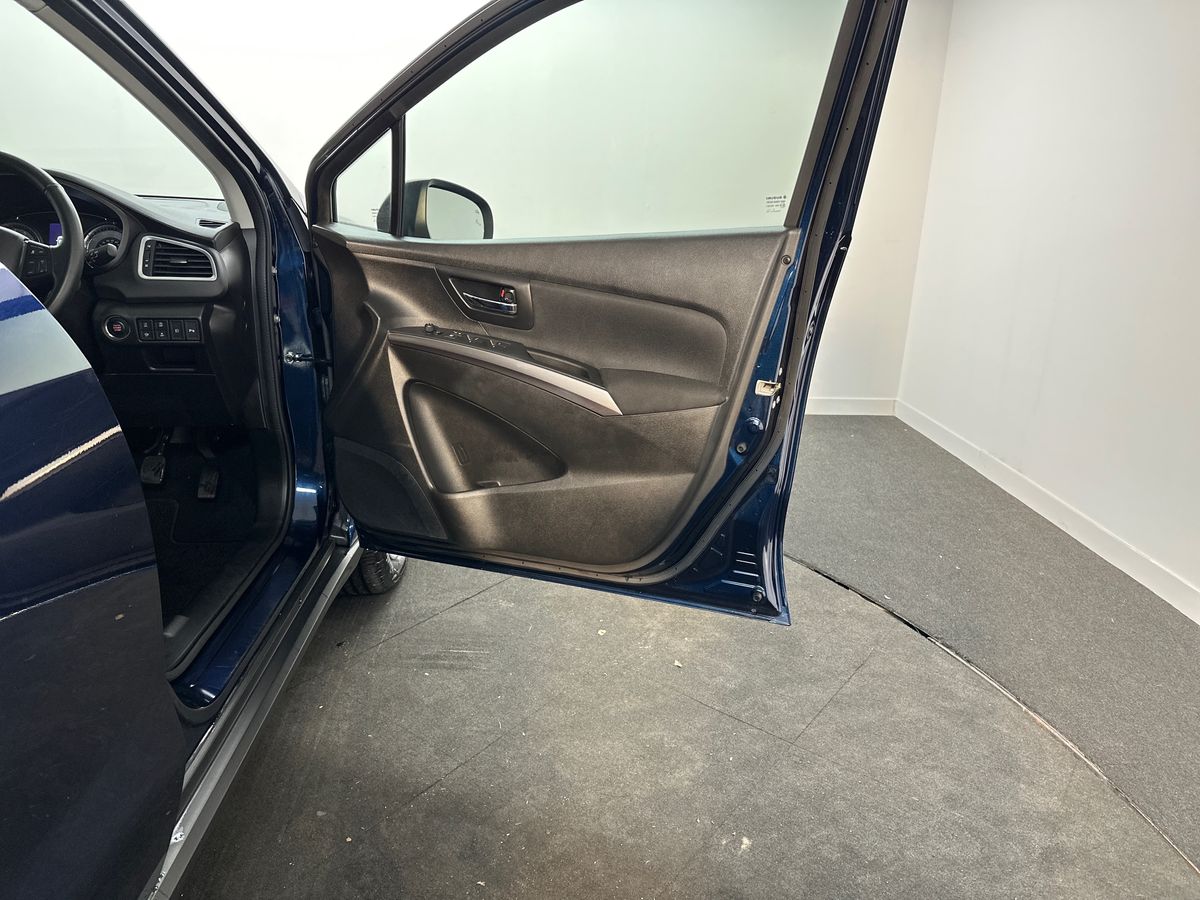 Used Suzuki SX4 S-Cross 2024 for sale - 77885380: Photo 35