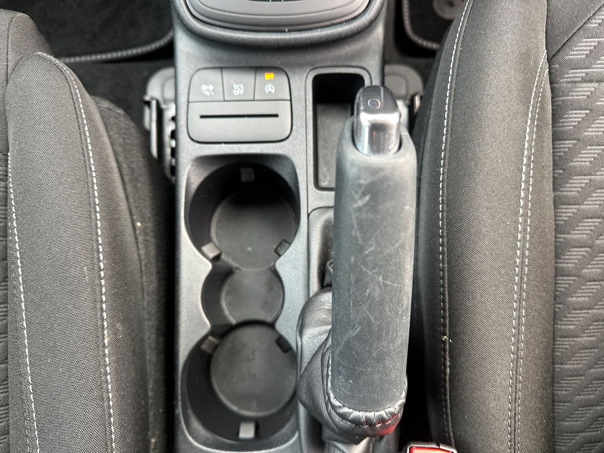 Used Ford Fiesta 2022 for sale - 76420308: Photo 28