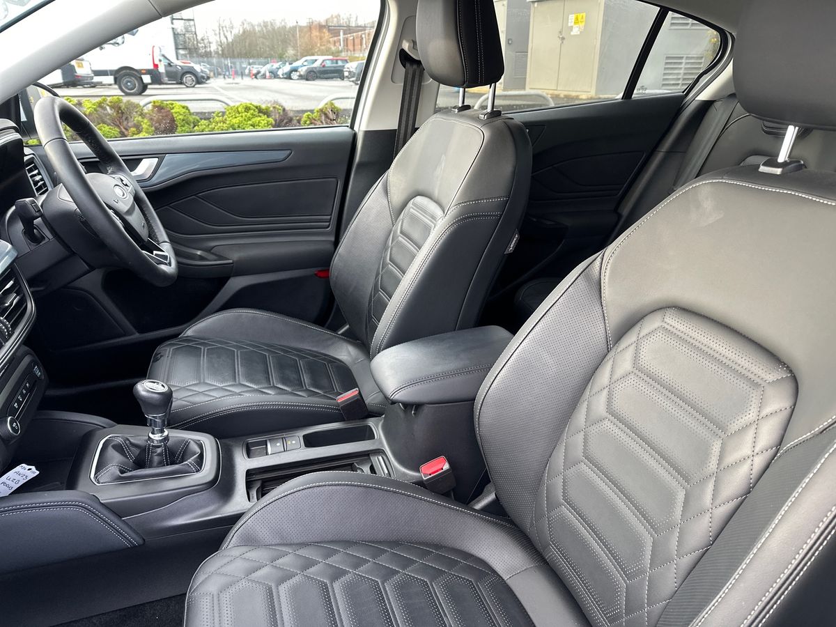 Used Ford Focus 2023 for sale - 77047560: Photo 12