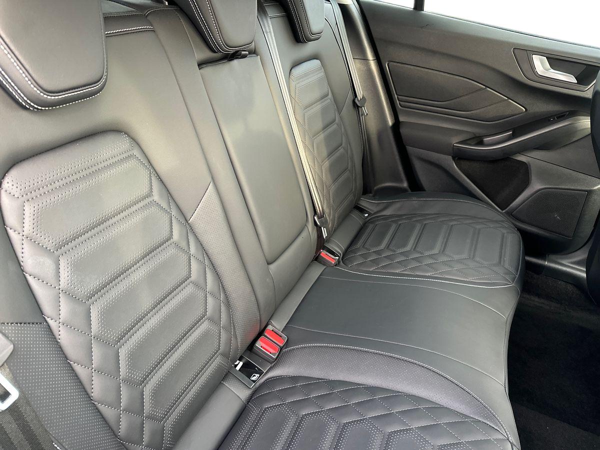 Used Ford Focus 2023 for sale - 77047560: Photo 14