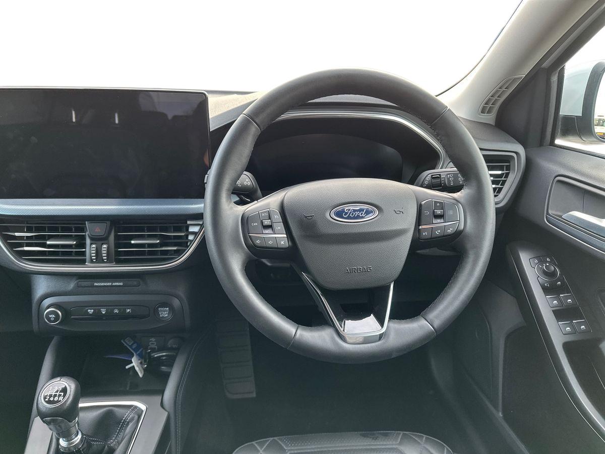 Used Ford Focus 2023 for sale - 77047560: Photo 16