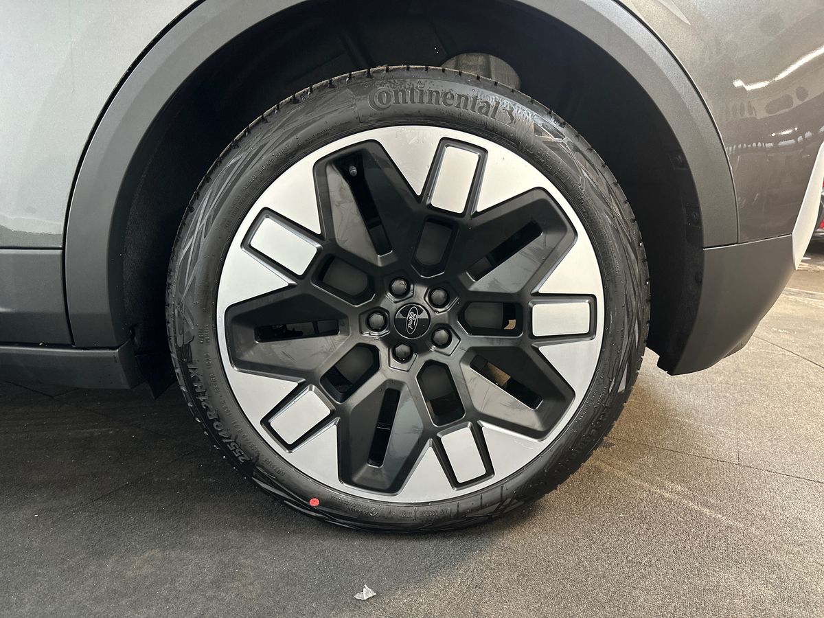 Used Ford Explorer 2025 for sale - 78055332: Photo 9