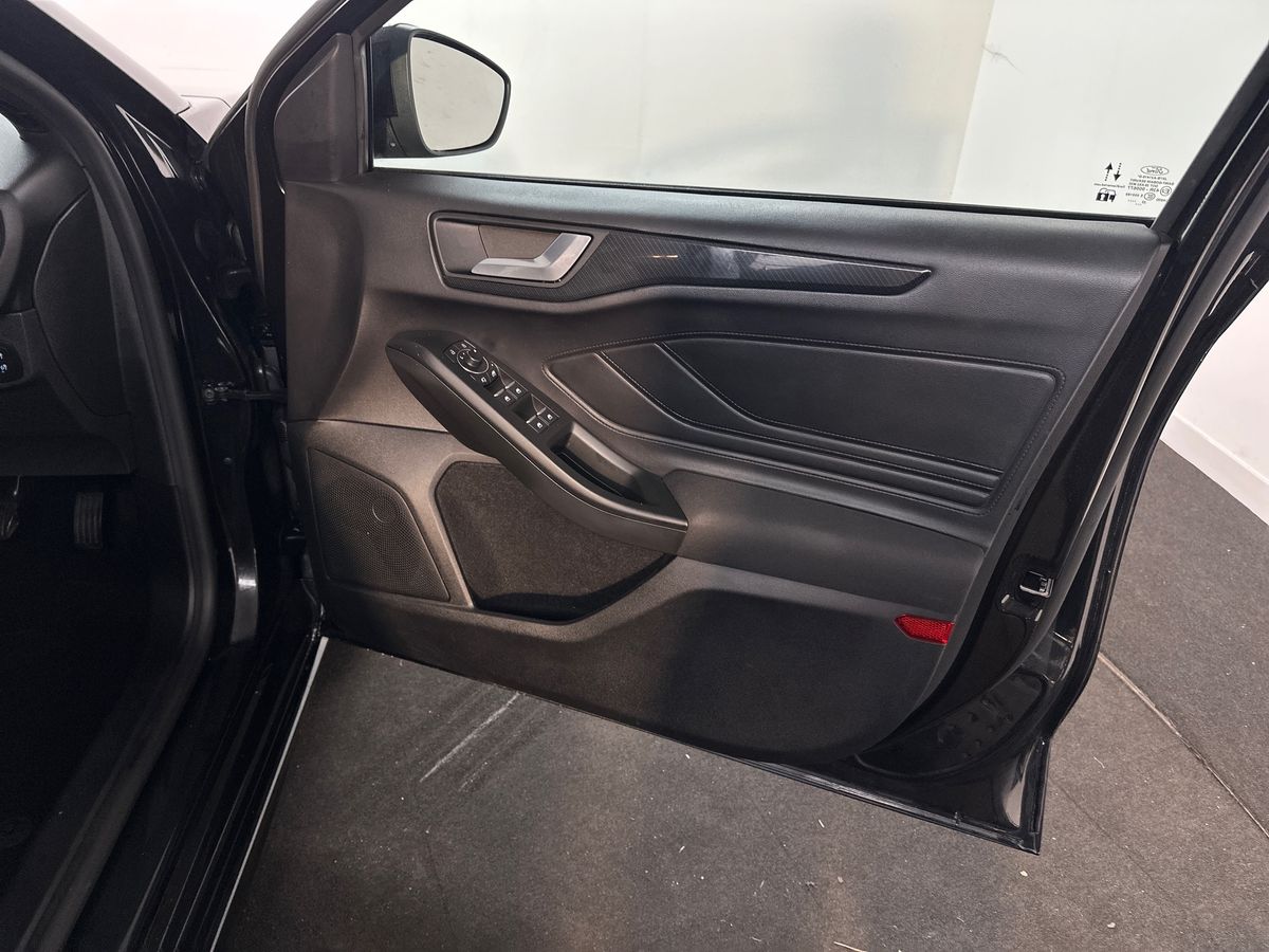 Used Ford Focus 2022 for sale - 77934279: Photo 35