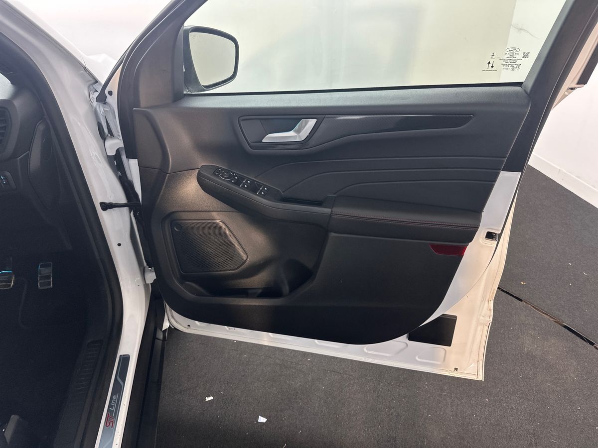 Used Ford Kuga 2023 for sale - 77630783: Photo 35