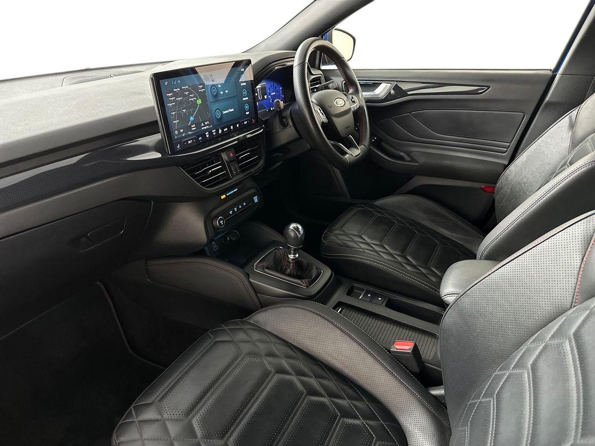 Used Ford Focus 2023 for sale - 77897198: Photo 11