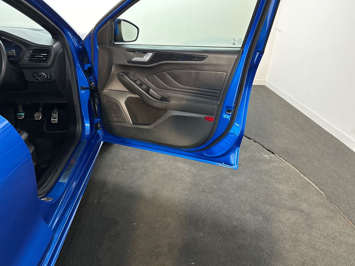 Used Ford Focus 2023 for sale - 77897198: Photo 35