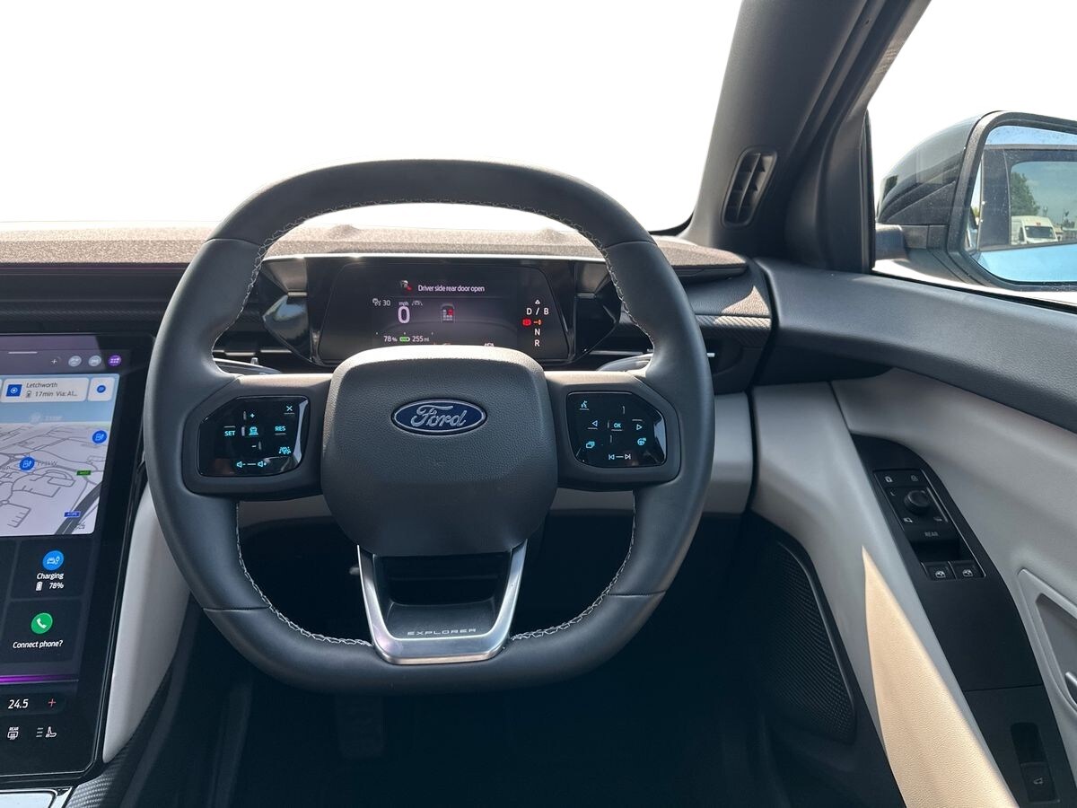 2024 Ford Explorer 5Dr Premium Extended Range 2WD Auto Estate Electric Automatic - Picture 17 of 24