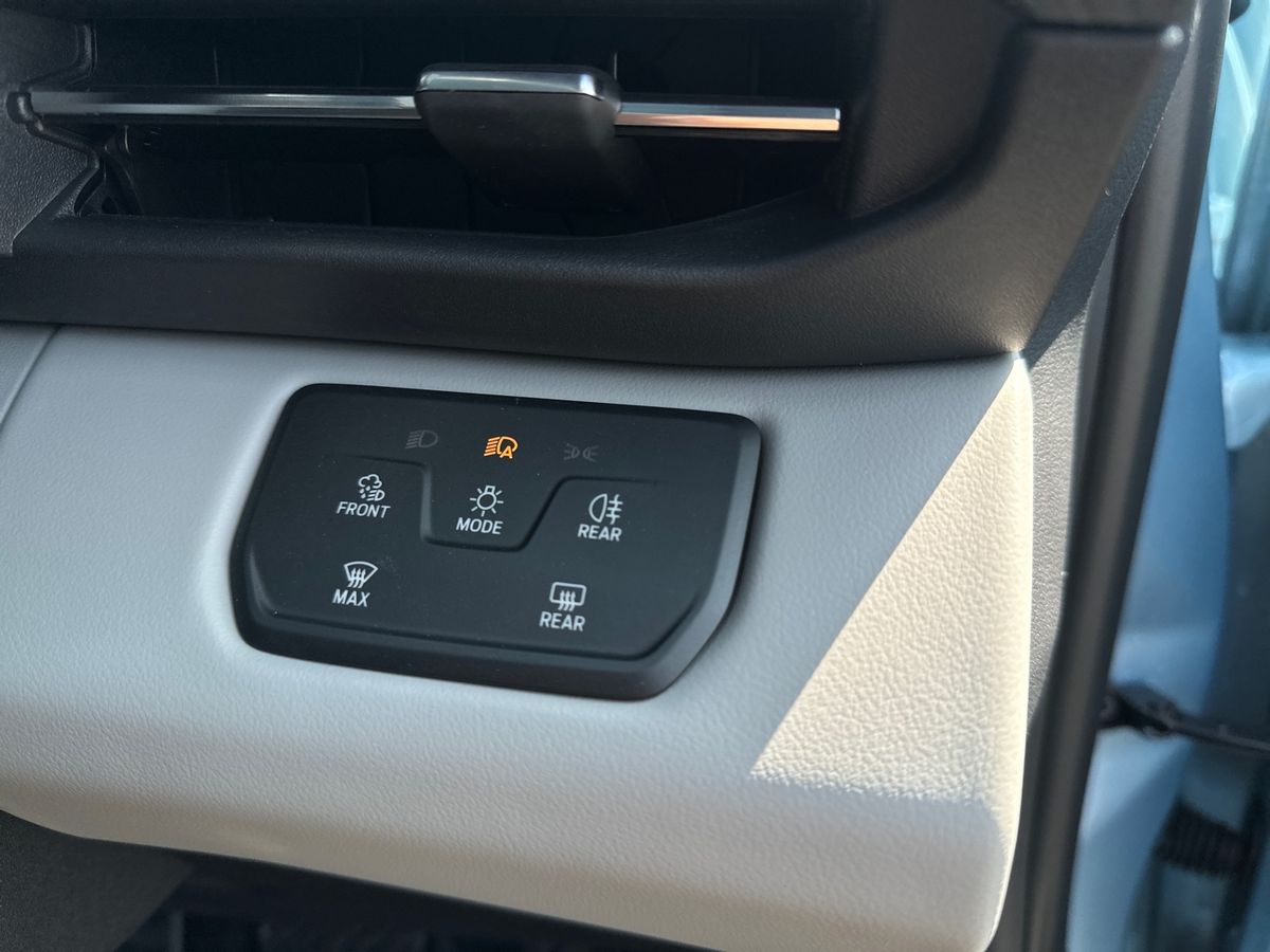 2024 Ford Explorer 5Dr Premium Extended Range 2WD Auto Estate Electric Automatic - Picture 23 of 24