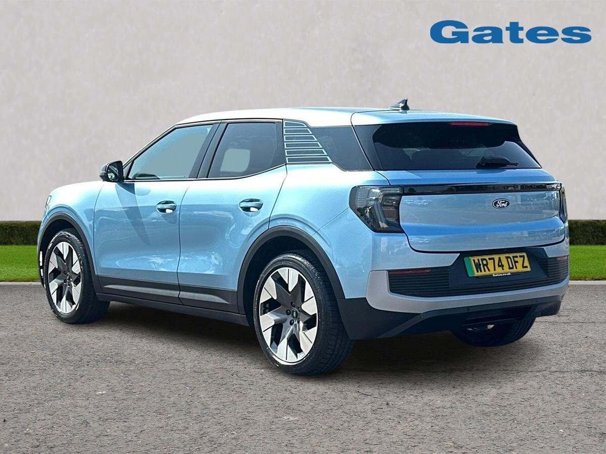 2024 Ford Explorer 5Dr Premium Extended Range 2WD Auto Estate Electric Automatic - Picture 5 of 24