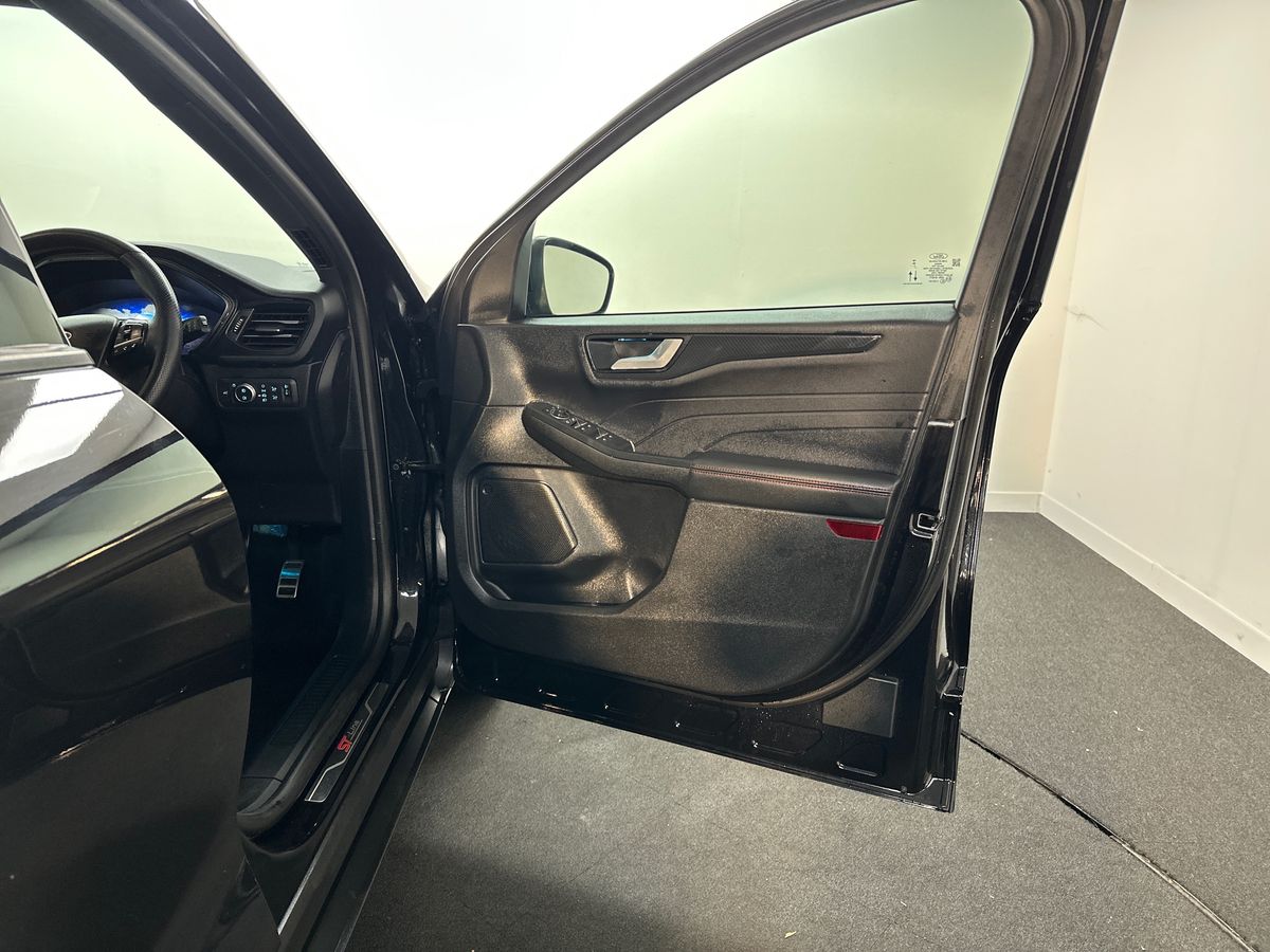 Used Ford Kuga 2023 for sale - 77186263: Photo 35