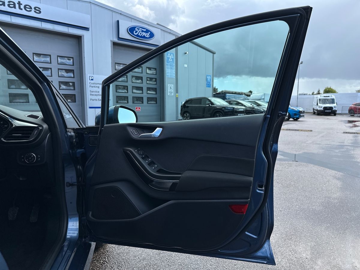 Used Ford Fiesta 2023 for sale - 76404746: Photo 35