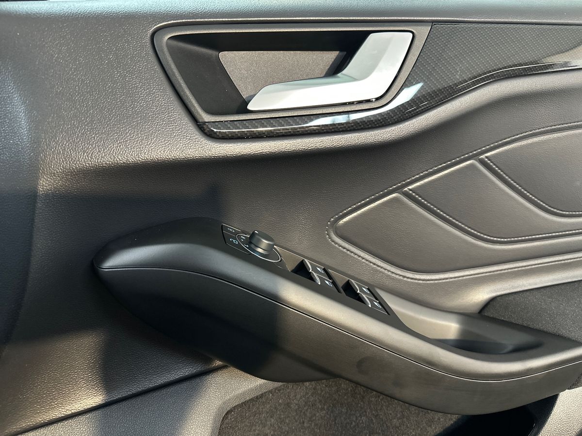 Used Ford Focus 2025 for sale - 78158756: Photo 25