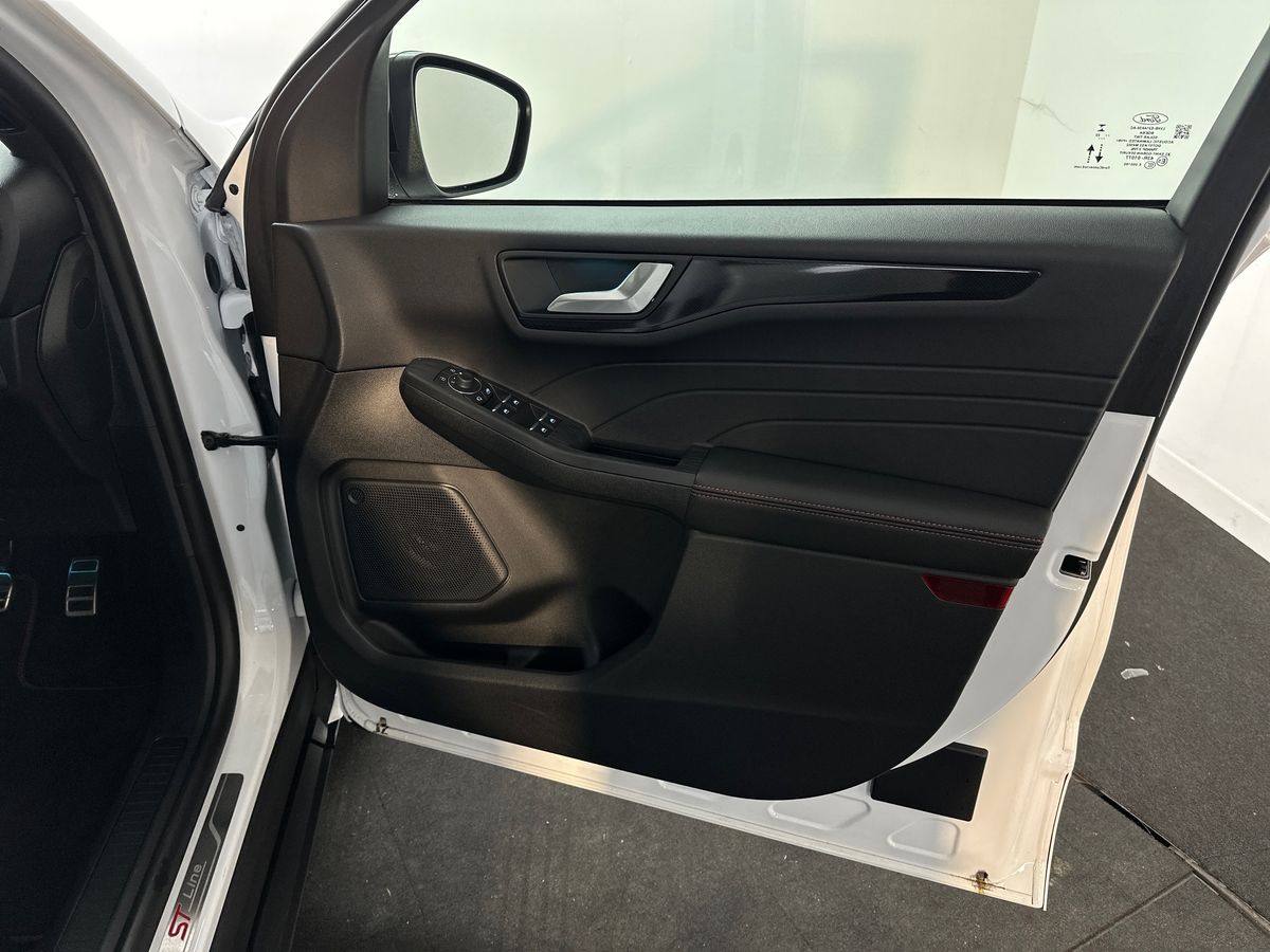 Used Ford Kuga 2024 for sale - 77111324: Photo 35