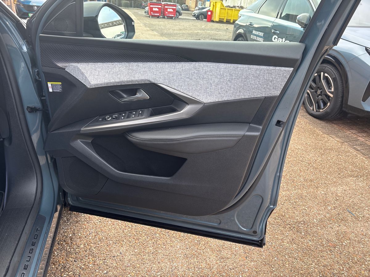 Used Peugeot 5008 2025 for sale - 77745725: Photo 35