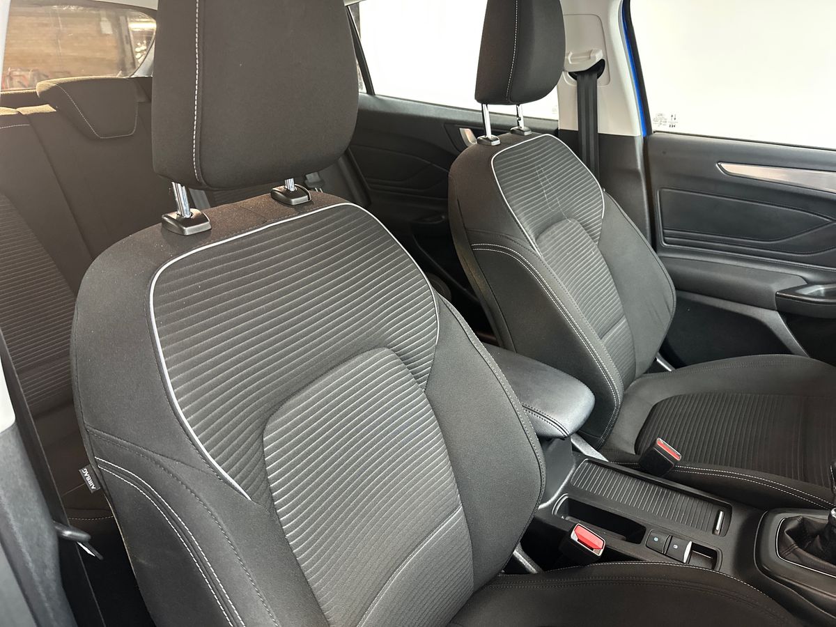 Used Ford Focus 2023 for sale - 77339363: Photo 12