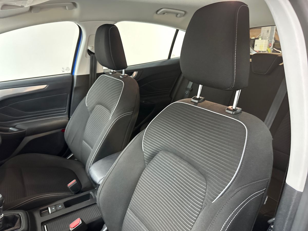 Used Ford Focus 2023 for sale - 77339363: Photo 13