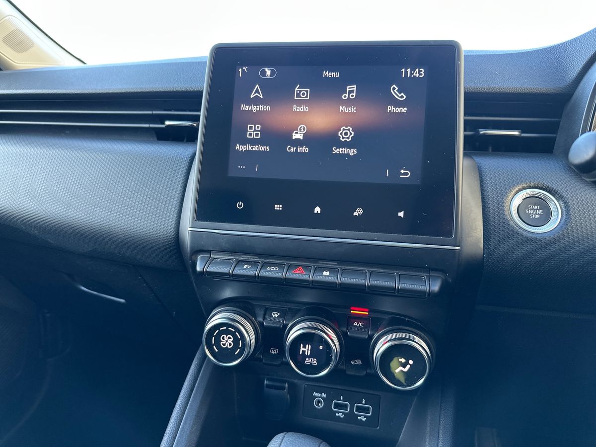 Used Renault Clio 2023 for sale - 77269322: Photo 19